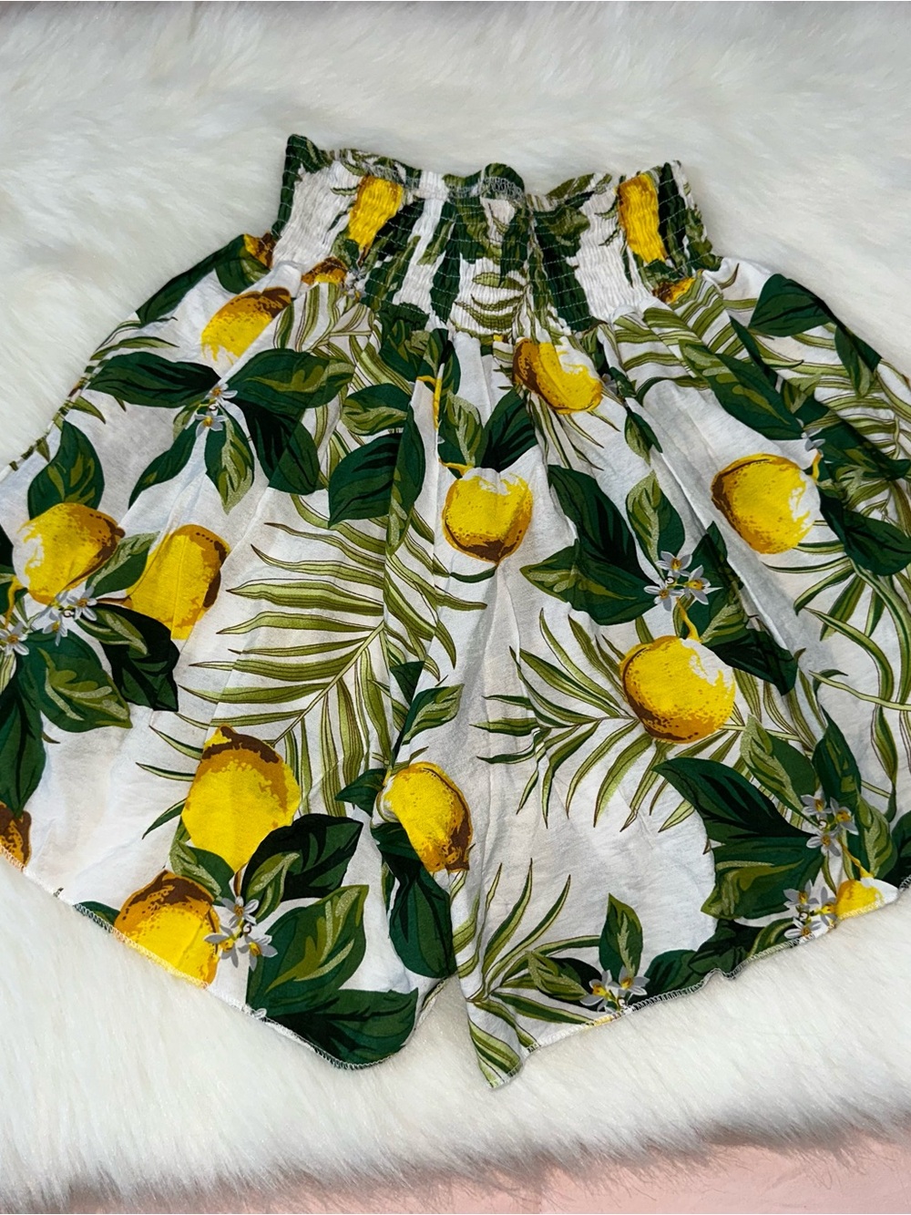 Lemon Shorts Set - Picture 9 of 14